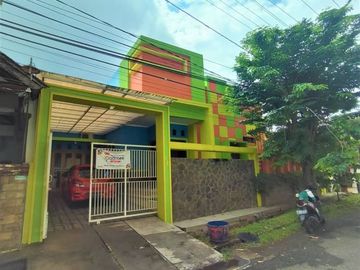 Villa Ester Banyumanik