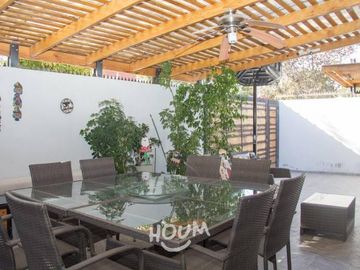 LOS TRES ANTONIOS (MUY LINDA CASA)