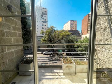 MUY LINDO DEPTO 2 AMB EN DUPLEX CON TERRAZA