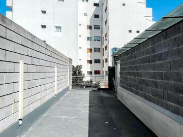 MUY LINDO DEPTO 2 AMB EN DUPLEX CON TERRAZA
