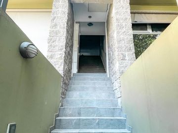 MUY LINDO DEPTO 2 AMB EN DUPLEX CON TERRAZA
