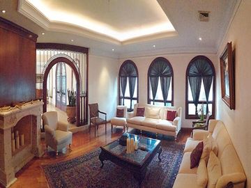 CASA EN VENTA LAS MISIONES CARRETERA NACIONAL SANTIAGO N L $25,500,000