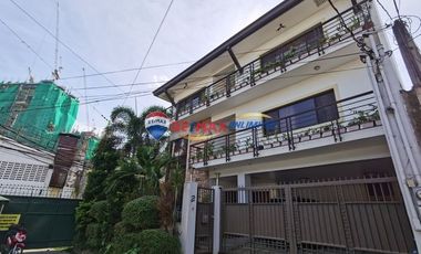 For Sale: 6BR Family House in Kawilihan Village in Pasig City