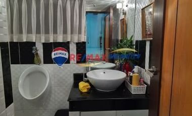For Sale: 6BR Family House in Kawilihan Village in Pasig City