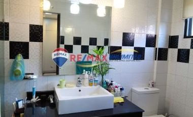For Sale: 6BR Family House in Kawilihan Village in Pasig City