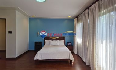 For Sale: 6BR Family House in Kawilihan Village in Pasig City