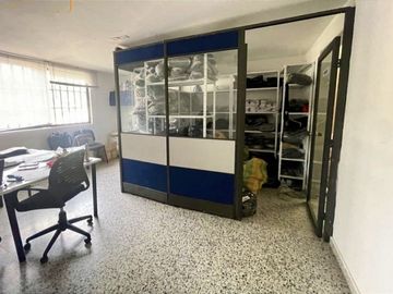 casa en venta en urbanización la flora. Cod V16832