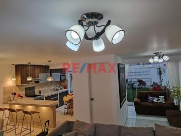 El Hogar De Tus Sueños- Se Vende Hermosa Casa En La Delicias-Moche