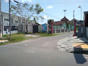 Dijual Joglo Cantik, dekat Candi Prambanan