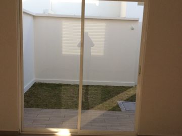 Casa en renta y venta en San Mateo