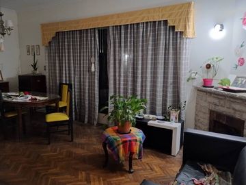 Casa en venta en Ramos Mejia Sur