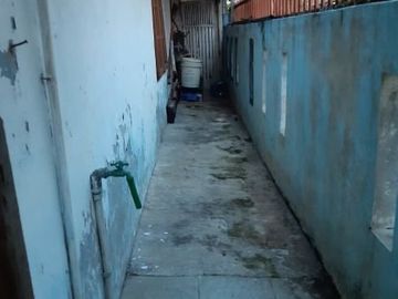Rumah Hoek di Jl. Taruna Serdang Kemayoran, Jakarta Pusat