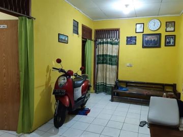 Rumah Hoek di Jl. Taruna Serdang Kemayoran, Jakarta Pusat