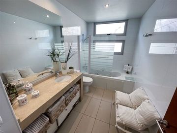 Departamento en Venta en Carlos Peña Otaegui, Condominio Alto San Carlos