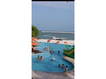 VENDO CASA DE PLAYA EN VISTA MAR SAN CARLOS CON PISCINA
