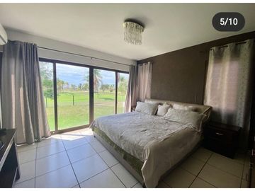 VENDO CASA DE PLAYA EN VISTA MAR SAN CARLOS CON PISCINA