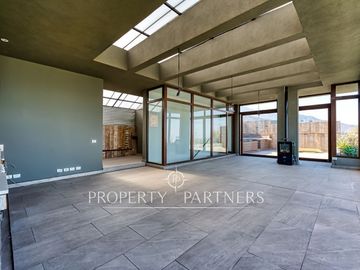 Espectacular Penthouse con vista despejada, Quinchamali.