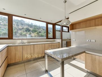 Espectacular Penthouse con vista despejada, Quinchamali.