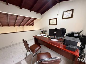 casa en venta en departamental. Cod V5182