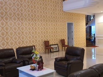 RUMAH 2 LANTAI MEWAH SUTERA BUANA ALAM SUTERA HARGA NEGO DEKAT TOL