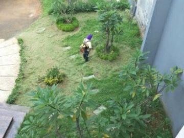 RUMAH 2 LANTAI MEWAH SUTERA BUANA ALAM SUTERA HARGA NEGO DEKAT TOL