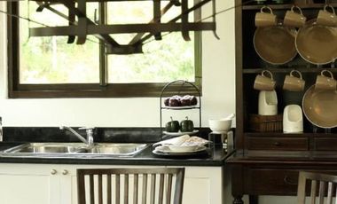 GQ3 | Studio with Bal | Ready Home | Tagaytay | Luxury Condo