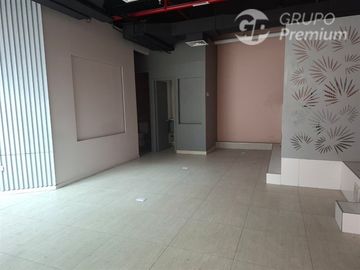 ARRIENDO DE LOCAL COMERCIAL EDIFICIO BRITANIA LAS CONDES