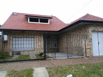 Chalet PH en venta en Quilmes Oeste