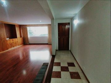 apartamento en venta en rosales. Cod V4735