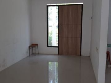 rumah mewah dekat transmart kota malang