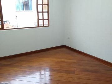 Venta casa valle de los Chillos