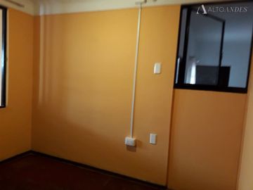 Casa en Venta en Los Perales con Cerro Grande