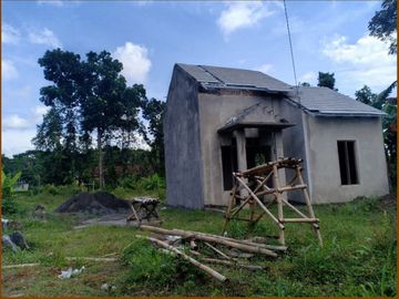 Dijual Rumah Proses Bangun 70% di Green Prambanan Village