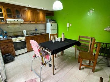 Triplex en venta en Quilmes Centro