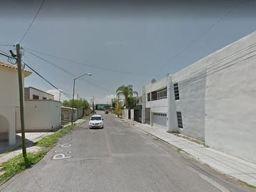YR CASA ADJUDICADA EN AMP. LA ROSITA, TORREON, COAHUILA