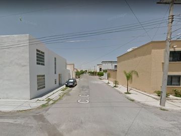 YR CASA ADJUDICADA EN AMP. LA ROSITA, TORREON, COAHUILA