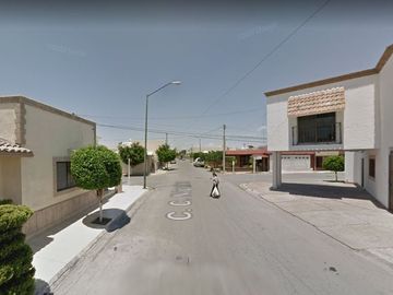 YR CASA ADJUDICADA EN AMP. LA ROSITA, TORREON, COAHUILA