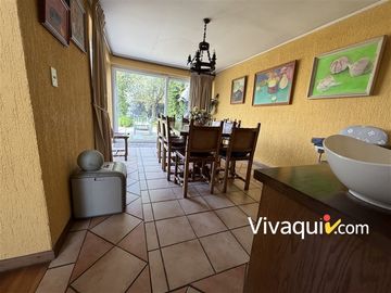 Casa en venta de 5 dorm. en Las Condes