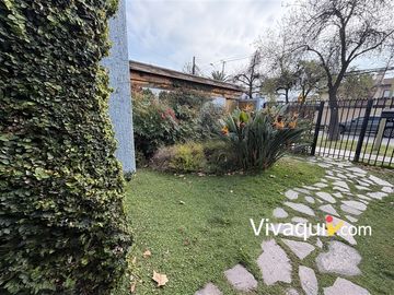 Casa en venta de 5 dorm. en Las Condes