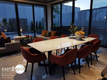 Dijual Rumah NavaPark Type Lyndon BSD City Tangerang Selatan Mewah Bagus Nyaman Dengan Lift Bisa KPR