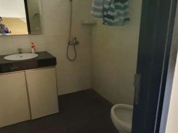 Rumah 2 Lantai Hadap Selatan di Kebayoran Symphony Bintaro, AT-8264