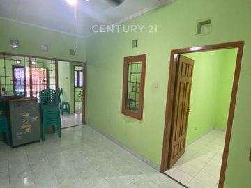 Disewakan Rumah Di Harapan Indah 1 Bekasi
