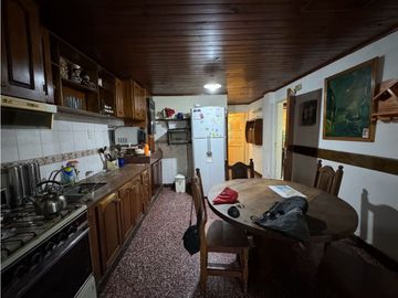 Vendo Casa y Departamentos en Concepción del Uruguay, Entre Ríos.