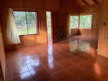 CASA CON 1000 M2 DE TERRENO CERCANA AL CENTRO DE PUCÓN