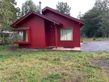 CASA CON 1000 M2 DE TERRENO CERCANA AL CENTRO DE PUCÓN