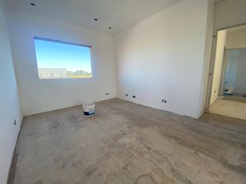 Ricordi Negocios Inmobiliarios, Casa en Santa Lucia, Pilar del este!
