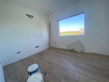 Ricordi Negocios Inmobiliarios, Casa en Santa Lucia, Pilar del este!