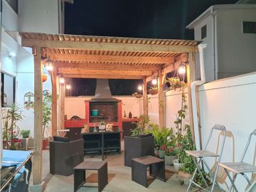 VIÑA DEL MAR / AGUA SANTA / CASONA 6D 4B 2E