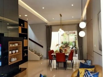 Dijual Rumah Flamingo The Springs Gading Serpong Summarecon Baru Launching Bagus