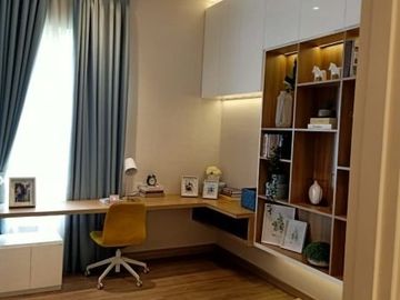 Dijual Rumah Flamingo The Springs Gading Serpong Summarecon Baru Launching Bagus